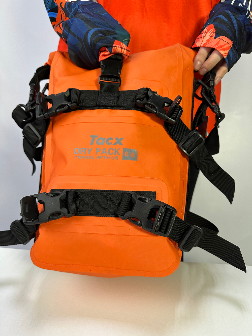 Водонепроницаемая сумка MOTO DRY PACK