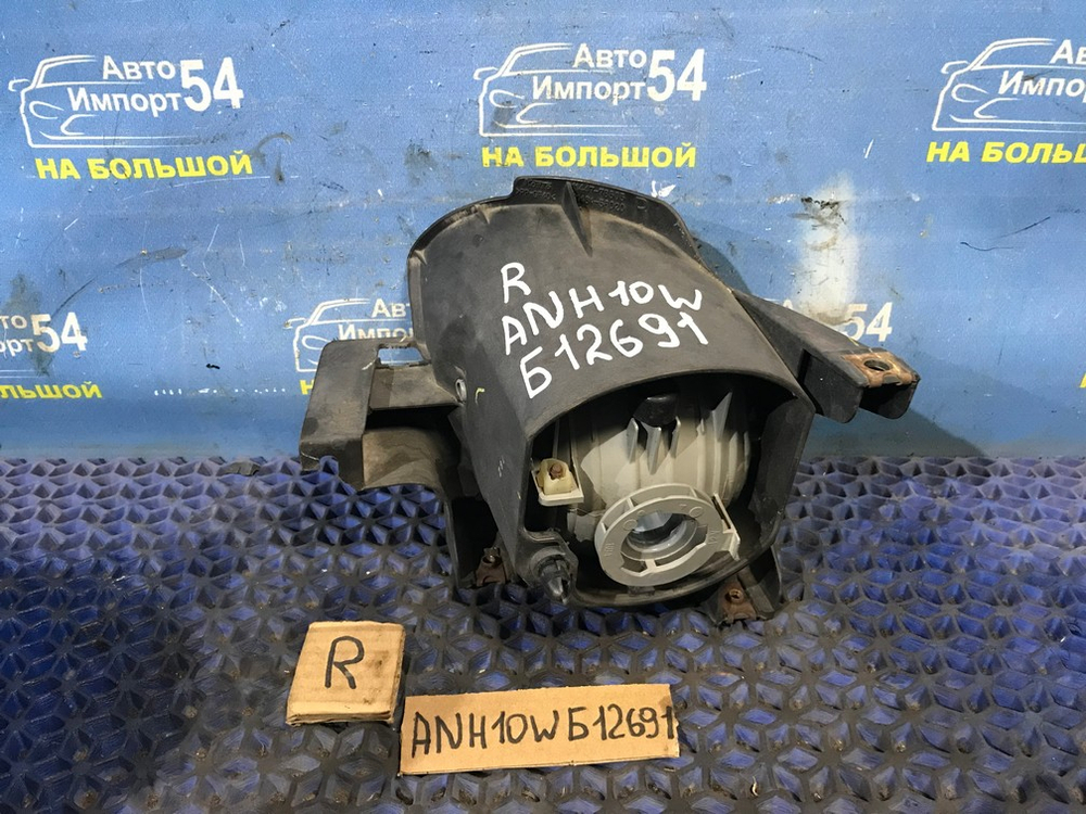 Туманка правая TOYOTA ALPHARD 2005-2008