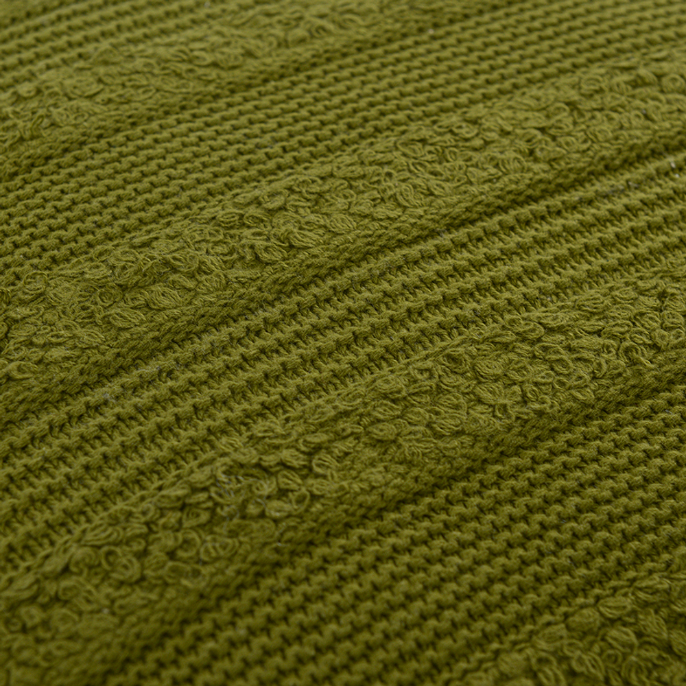 Подушка декоративная 50х50см Tkano Essential с буклированной вязкой оливковая