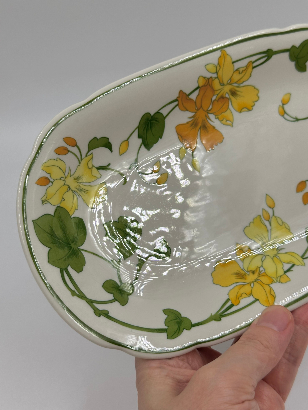 Блюдо овальное малое Villeroy & Boch, Geranium