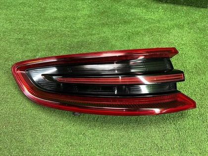 Фонарь левый внешний Porsche Macan 95b (2014-2018)