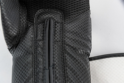 UFC PRO Performance Rush 16 Oz - белые