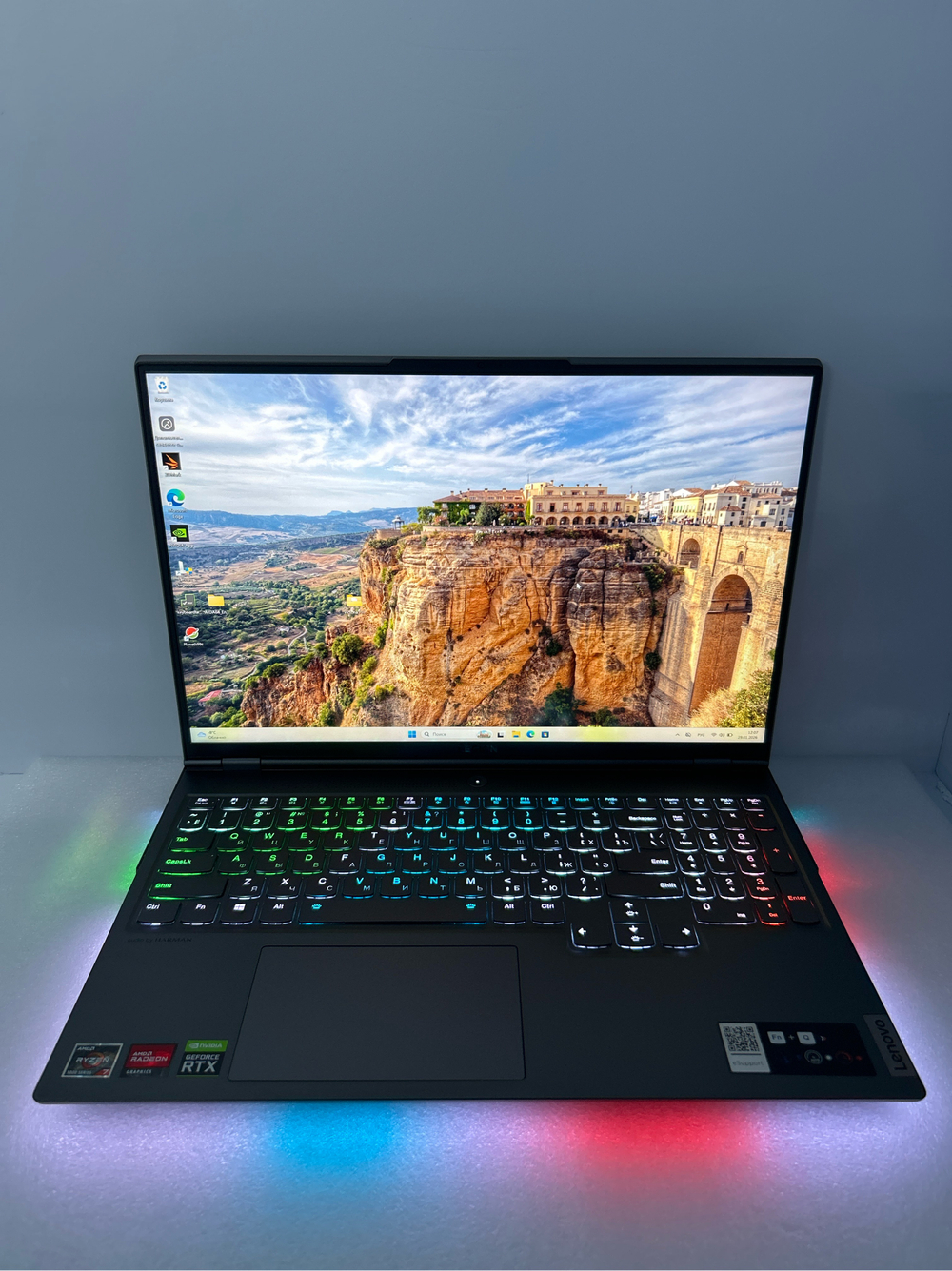 Ноутбук игровой Lenovo Legion 7 16ACHg6 (82N600EVRU) 16"/AMD Ryzen 7 5800H/RAM 16/SSD 1024 GB/Nvidia RTX3060 6GB/2560х1600/IPS 165 Hz/Windows 11/Подсветка кл-ры:RGB/темно-серый