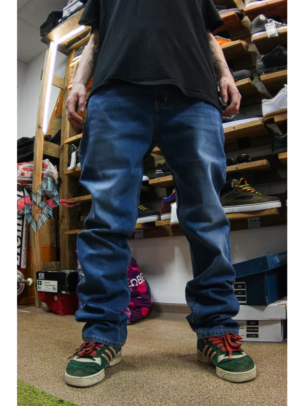 Джинсы прямые от Savitar Shoes Company