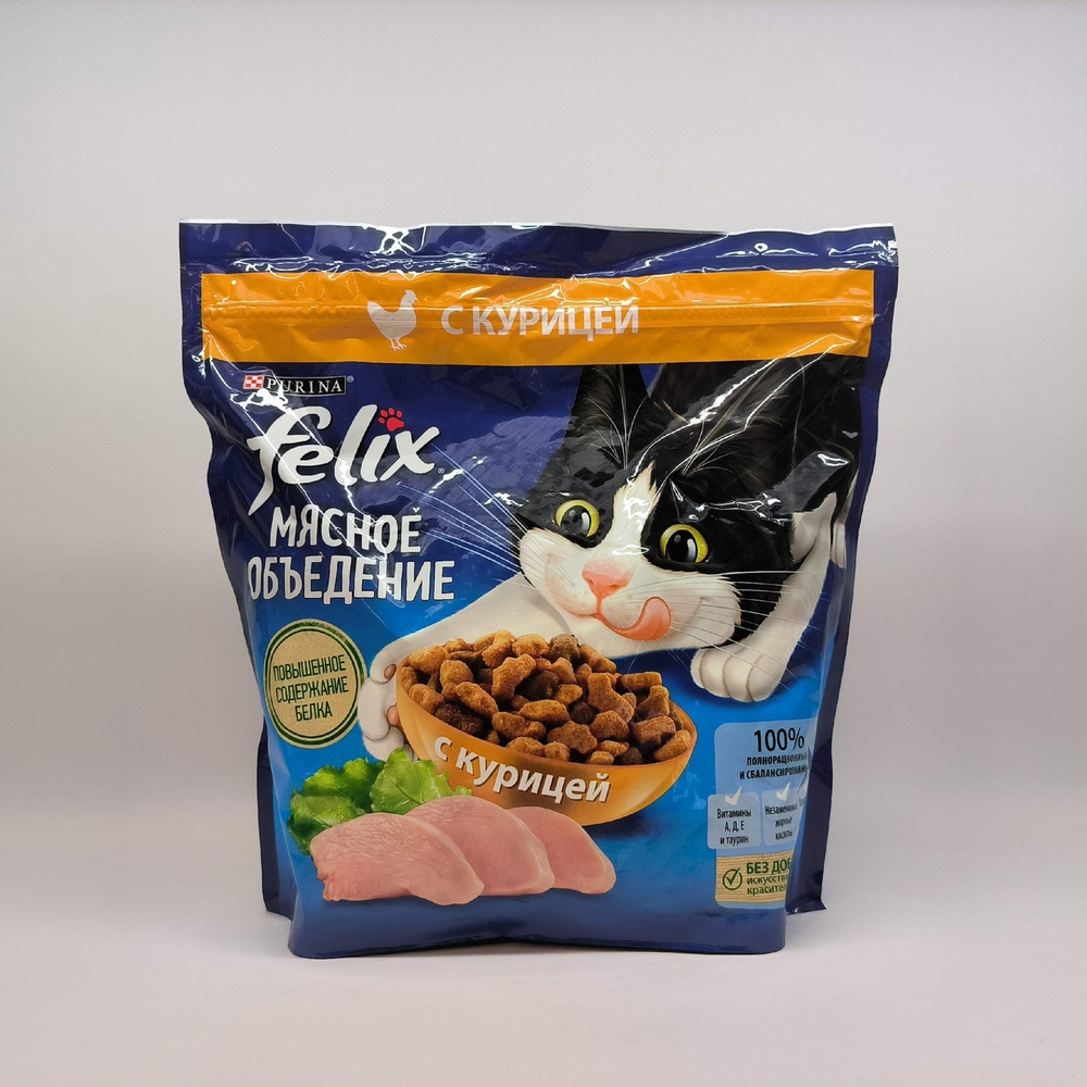 Сухой корм Felix Мясное объедение для взрослых кошек с курицей - 1,3 кг