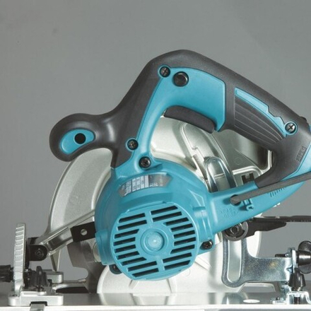 Сетевая дисковая пила MAKITA HS 6601 J HS6601J