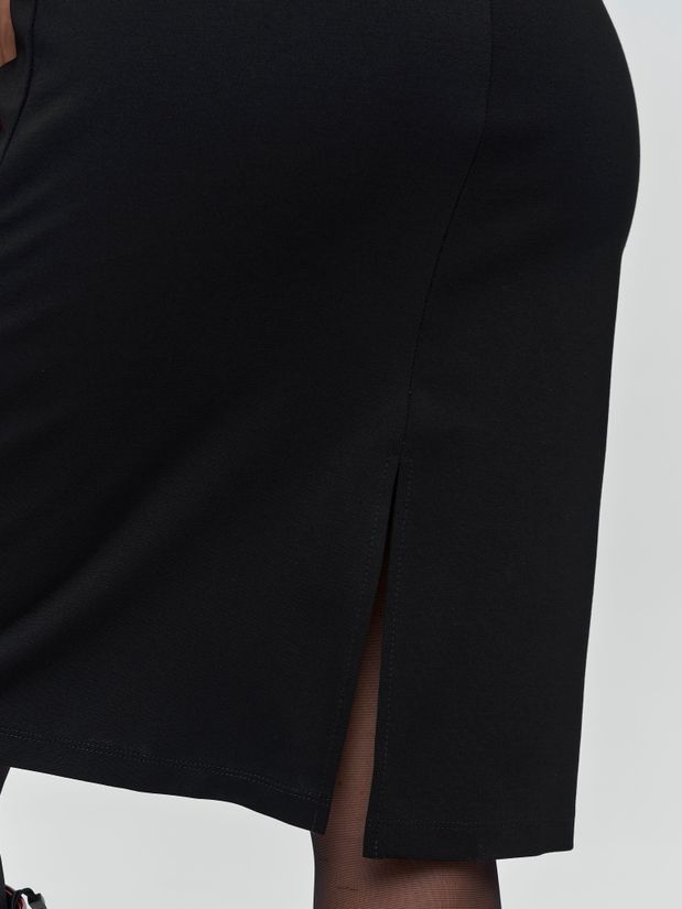 Платье вечернее  со вставкой на груди, черное