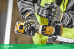 Угловая шлифмашина DeWalt DCG409NT
