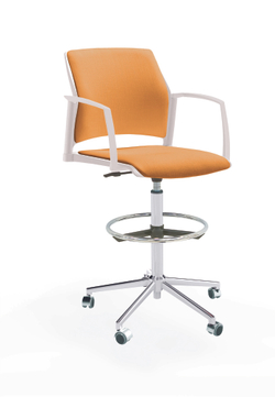 Кресло Rewind каркас хром, пластик белый, база стальная хромированная, с закрытыми подлокотниками, сиденье и спинка оранжевые