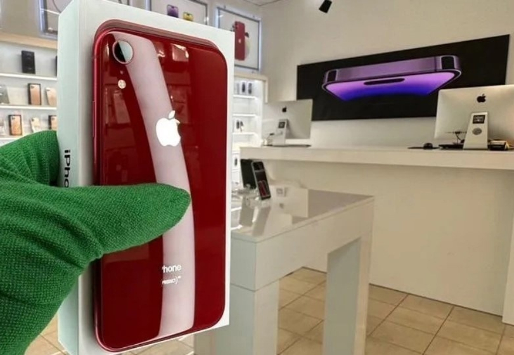 iPhone XR, 128 ГБ б/у