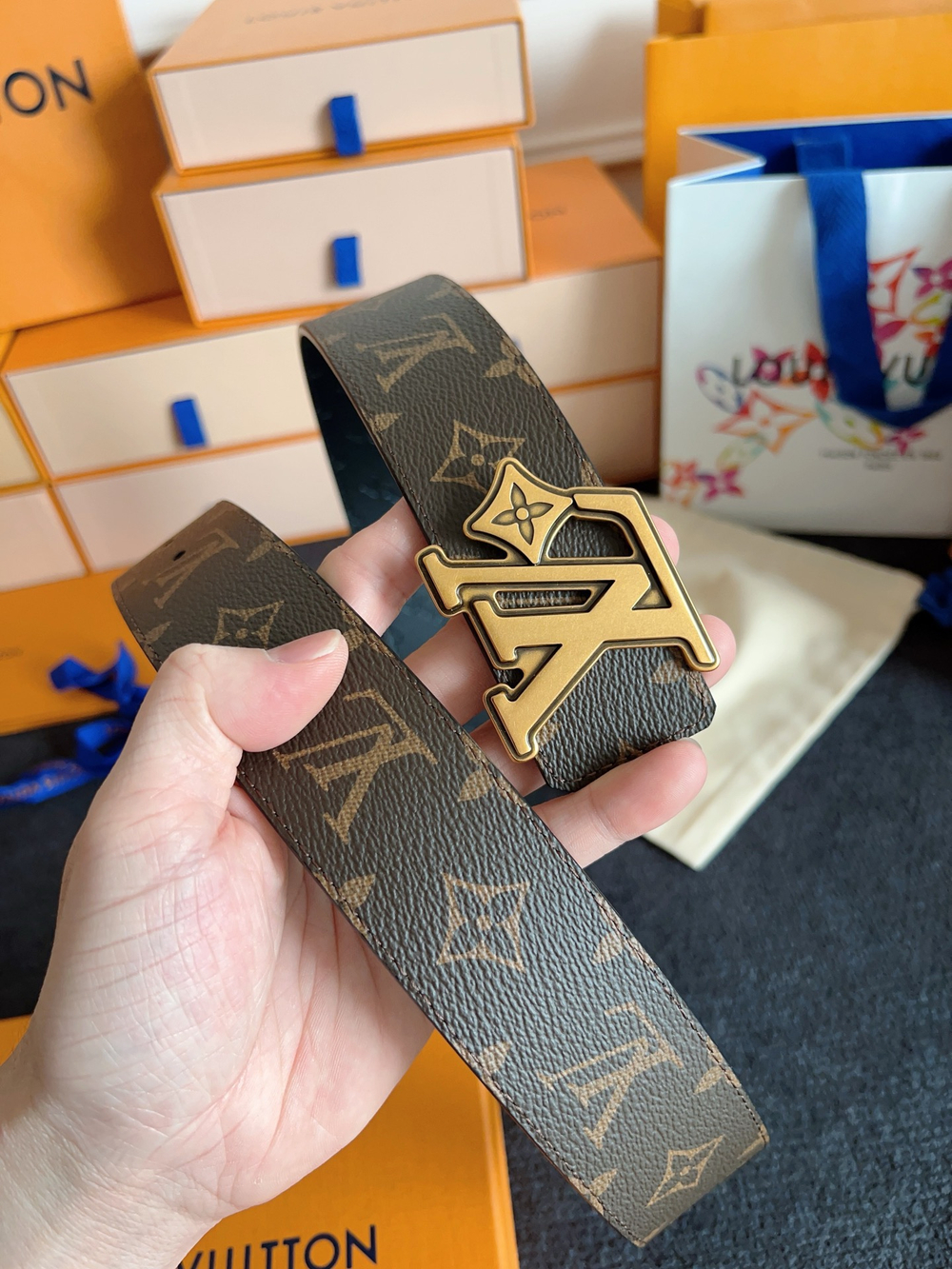 Ремень классический из натуральной кожи