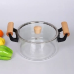 Кастрюля из боросиликатного стекла 2,5л «Хай-Тек» с деревянными ручками