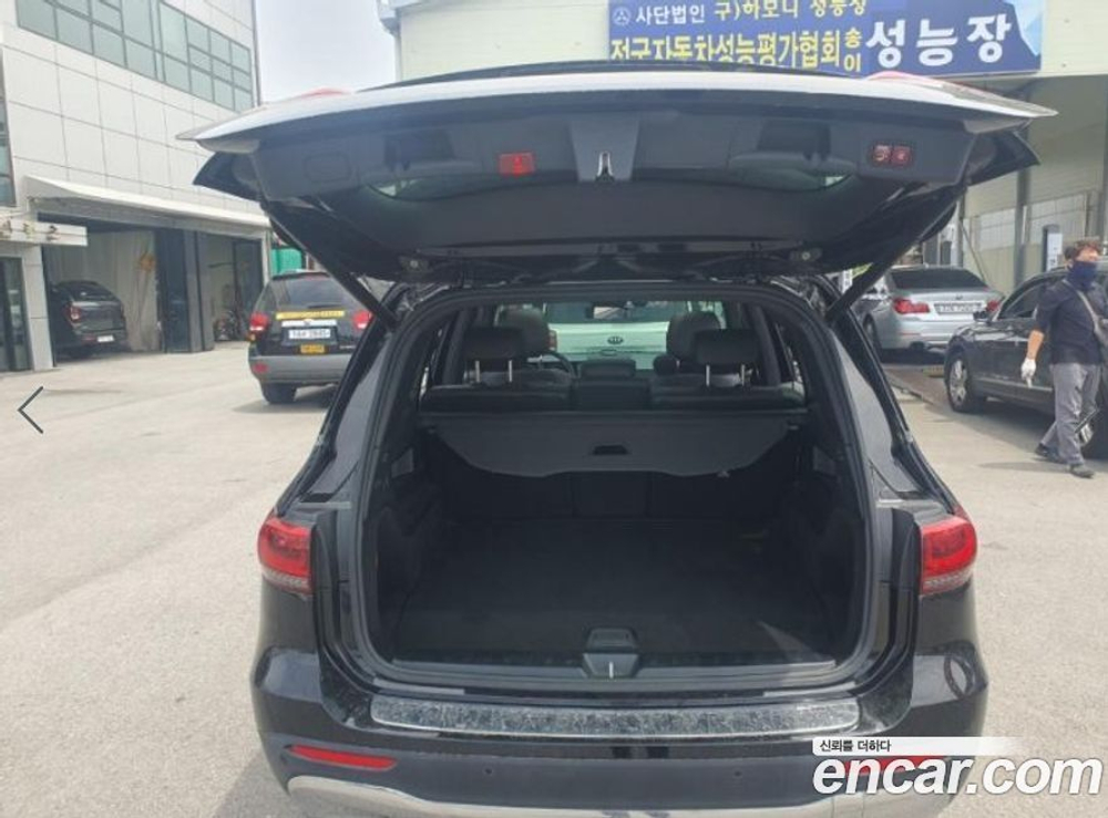 Mercedes-Benz GLB-Class X247 GLB220 (03.2021)