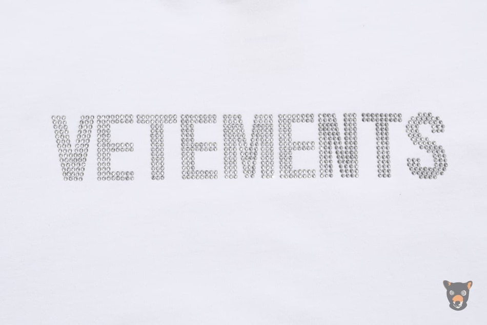 Футболка Vetements "Swarovski" белая