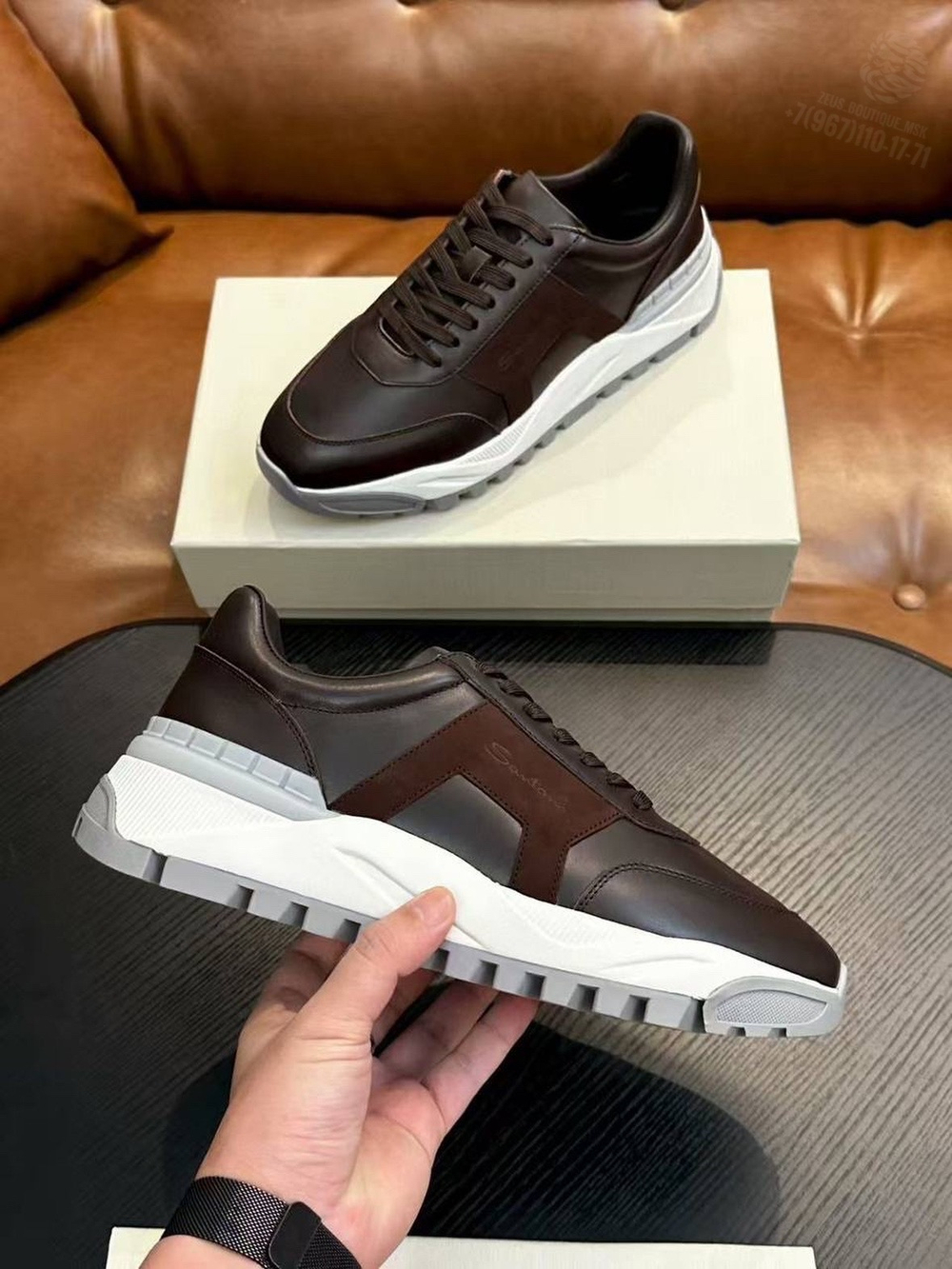 Кроссовки Santoni