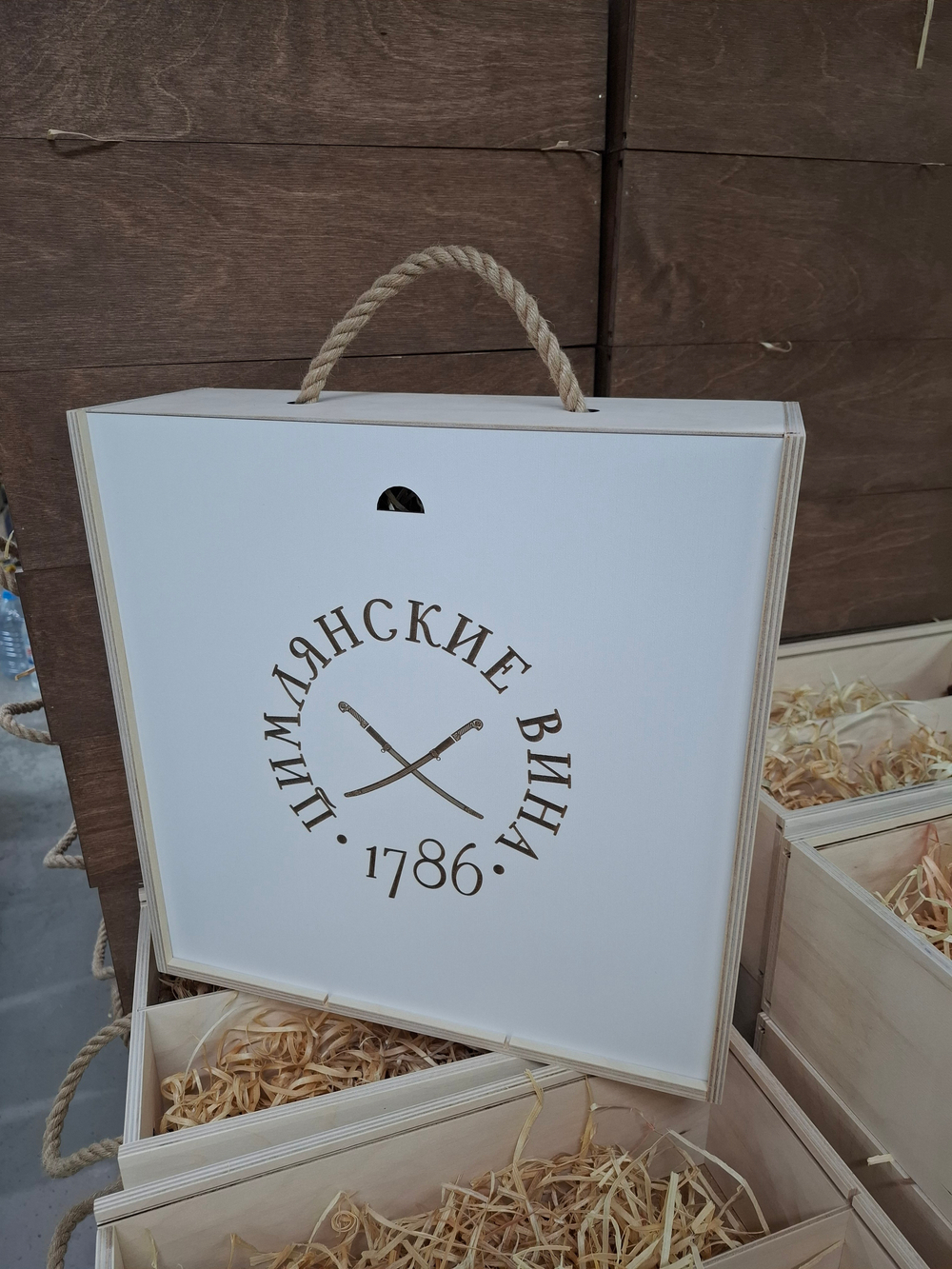 Короб винный деревянный серия "ЛОГОТИП" №3 (тип 2), на 3 бутылки