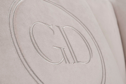 Диван трехместный и 2 подушки Garda Decor Fabio бежевый FABIO-3-2K-БЕЖ-Фант17