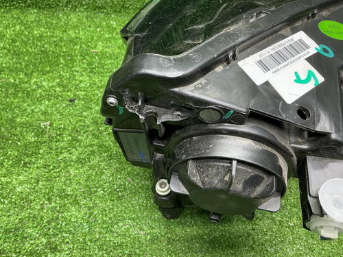 Битая Фара левая Geely Coolray (19-24) галоген