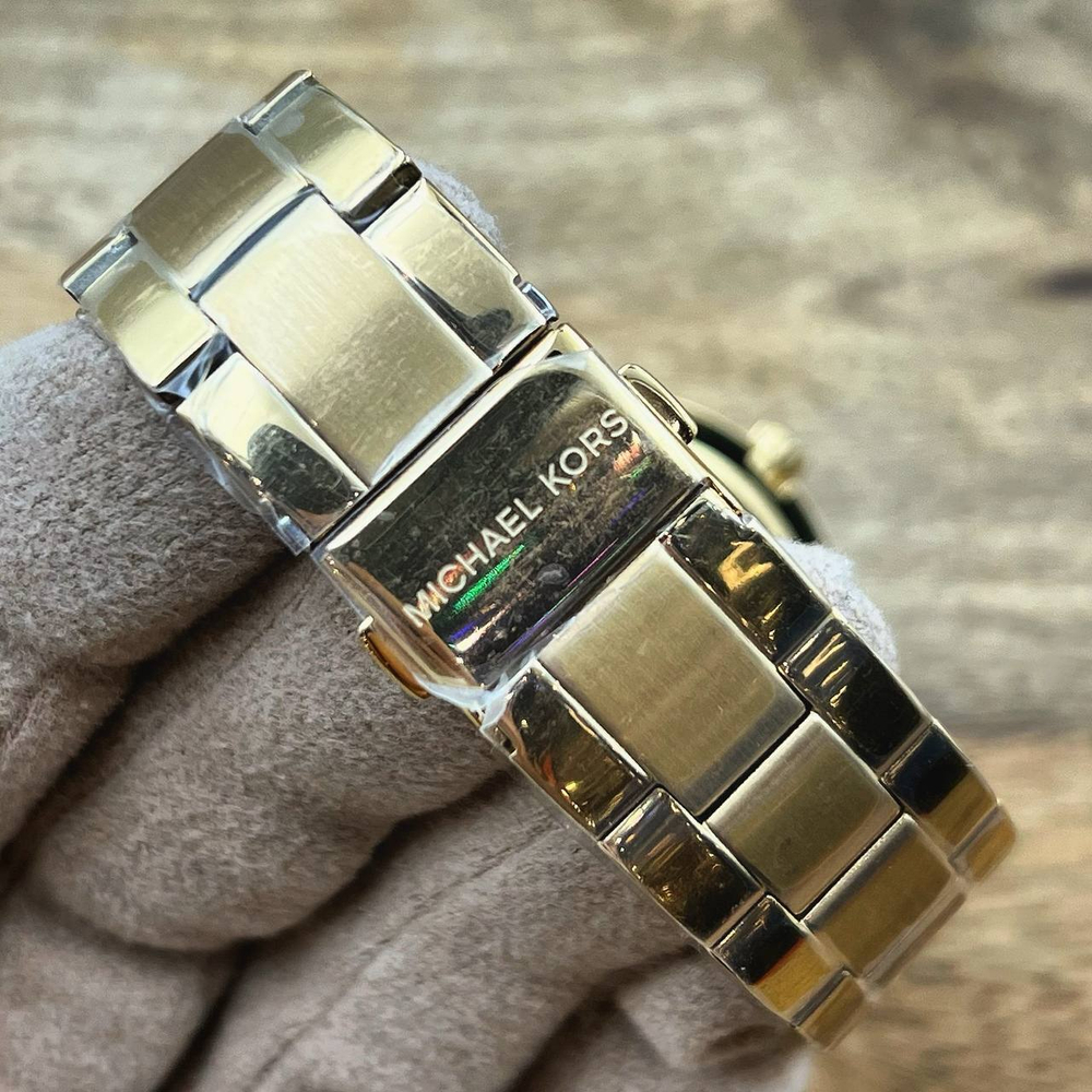 Часы Michael Kors