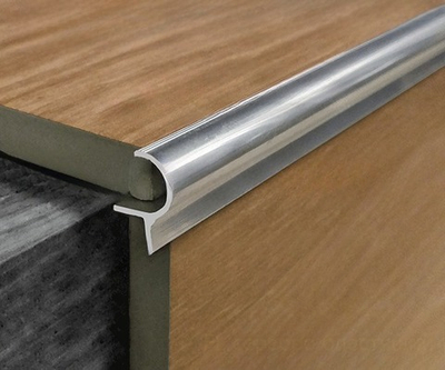 Алюминиевый краевой профиль блест. серебро FL