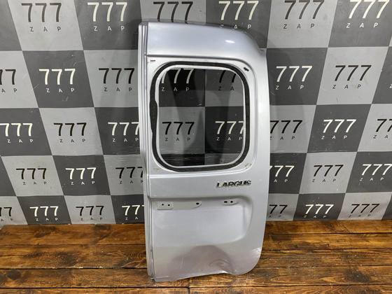 Дверь багажника правая Lada Largus 12-нв Б/У Оригинал 901005637R