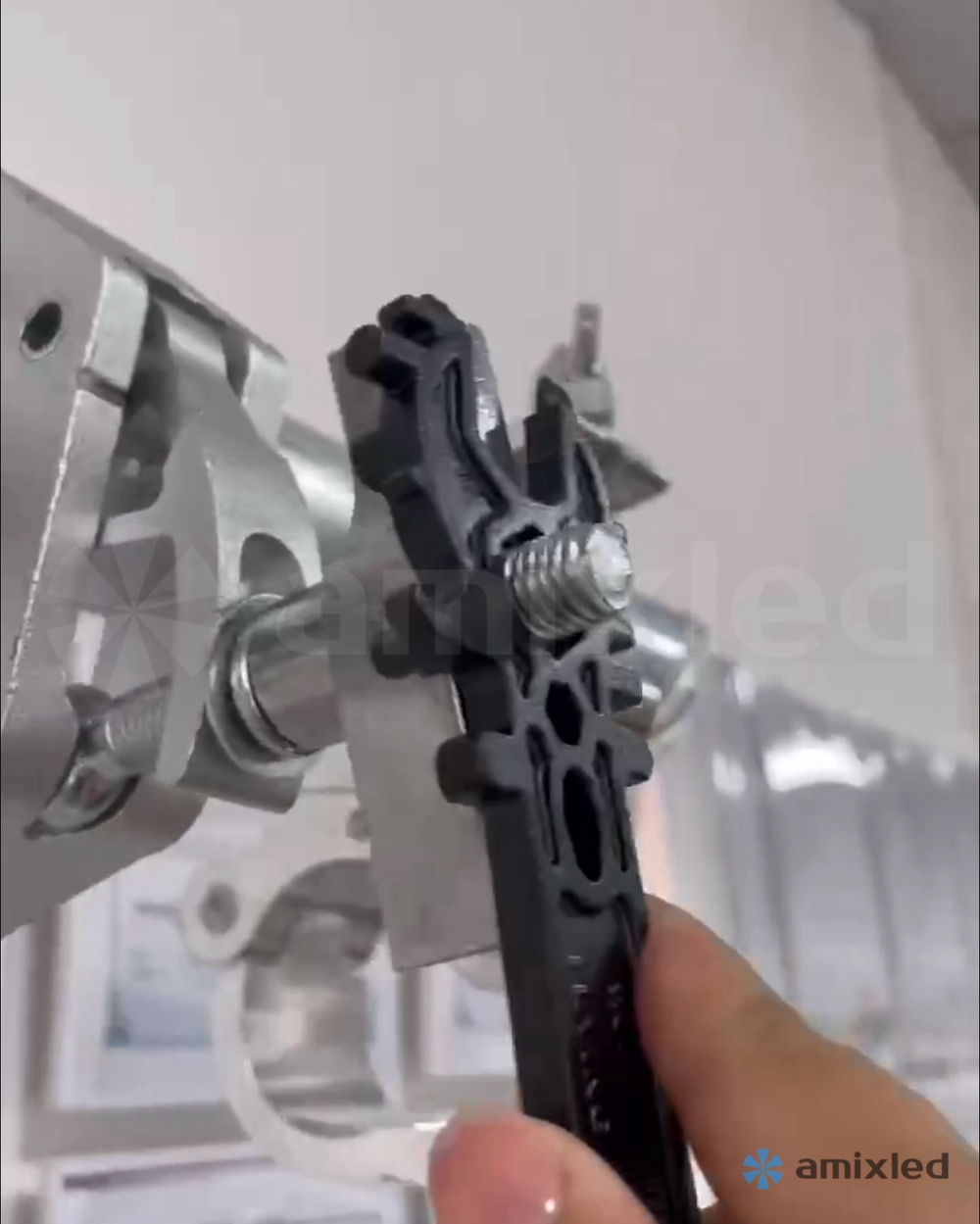 Ключ универсальный