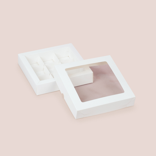 Коробка для 9 конфет с окном