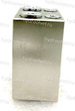 2-02-4П-D - Питатель модульного исполнения для двухлинейных смазочных систем с рабочим давлением 200 бар, количество выходов 4, максимальная доза на выход 2 мл/цикл, без индикатора