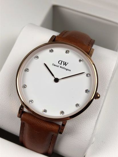 Женские часы Daniel Wellington Classy 34 мм DW00100075