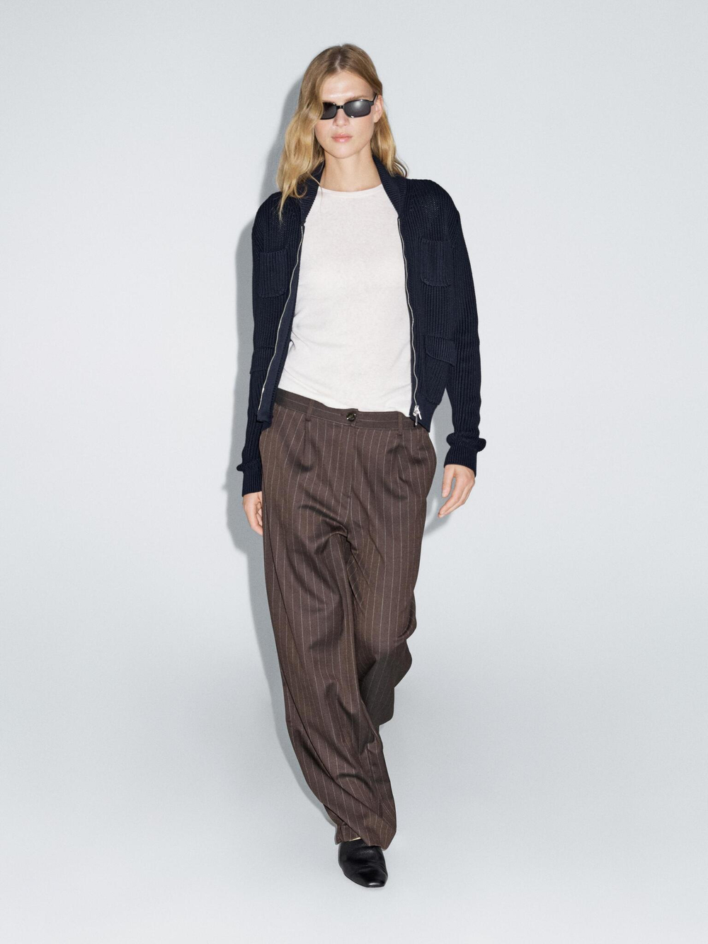 Massimo Dutti Брюки в тонкую полоску с широкими штанинами, шоколадный