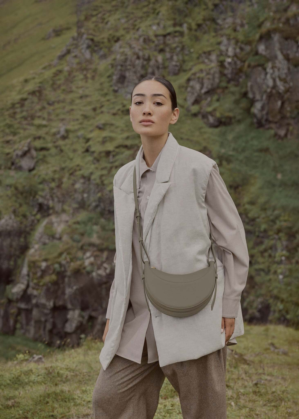 Сумка Polene Numero Dix EDITION TEXTURED OLIVE