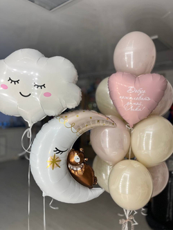 Воздушные шары на выписку девочки облако/месяц №1572