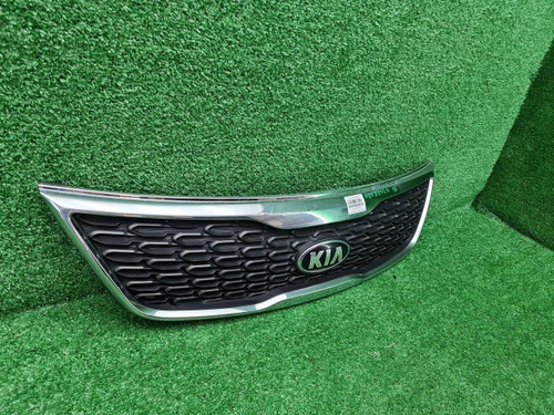 Решетка радиатора KIA Sorento 2 XM (2012-2021)