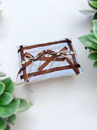 Подушечка для колец белая шоколадная. Размер: 14х19.5см