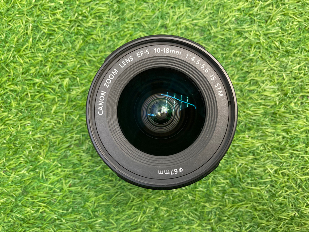 Canon EF-S 10-18mm 4.5-5.6 IS STM