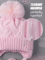 Шапка для девочки на завязках на осень