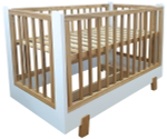 Детская кроватка Фабрика Облаков Onlybaby Scandi маятник продольный молочный, дерево