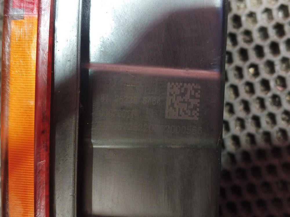 Фонарь задний правый 2022г