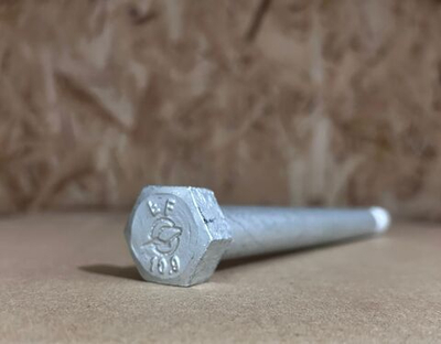 3014545 Болт M20x1,5x235 10,9