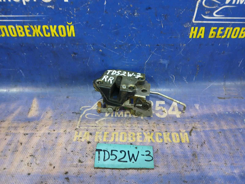 Замок двери задней правой SUZUKI ESCUDO 2000