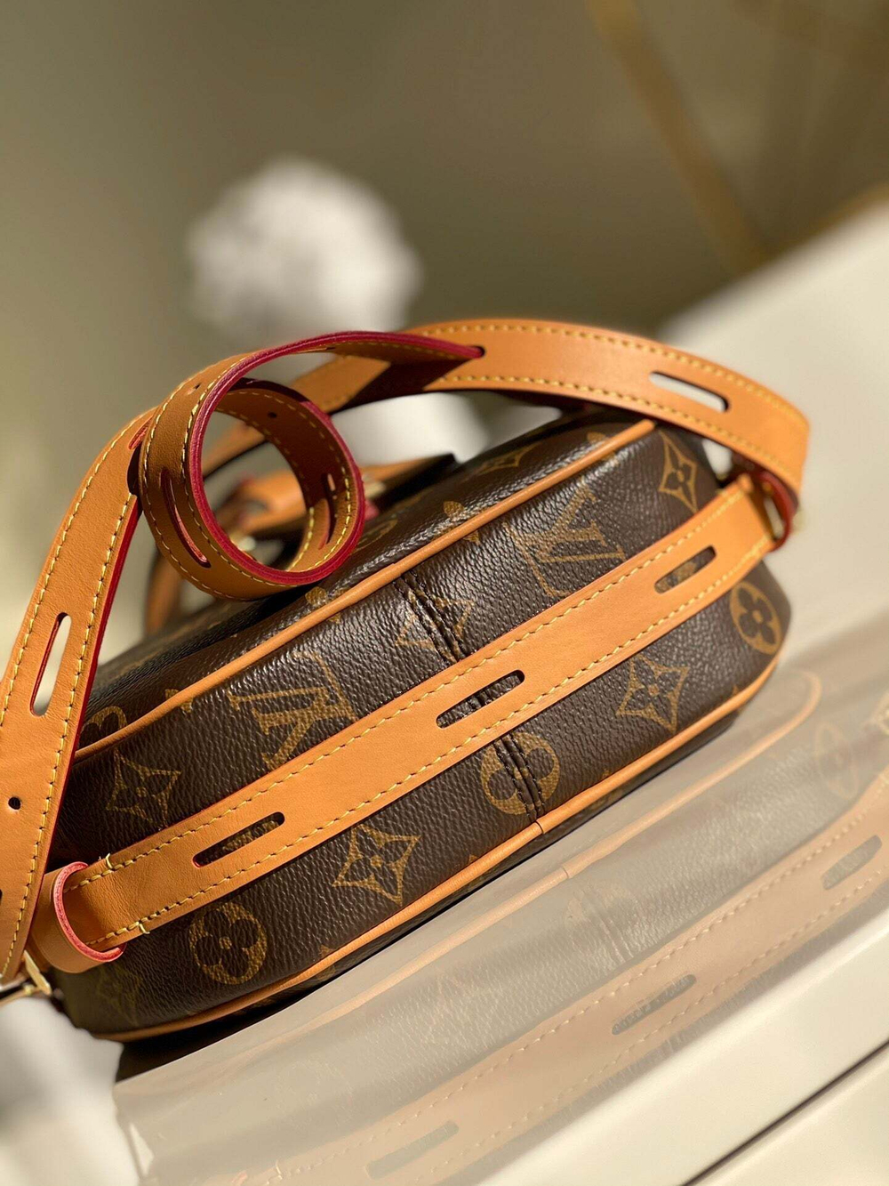 Louis Vuitton Boite Chapeau Souple MM