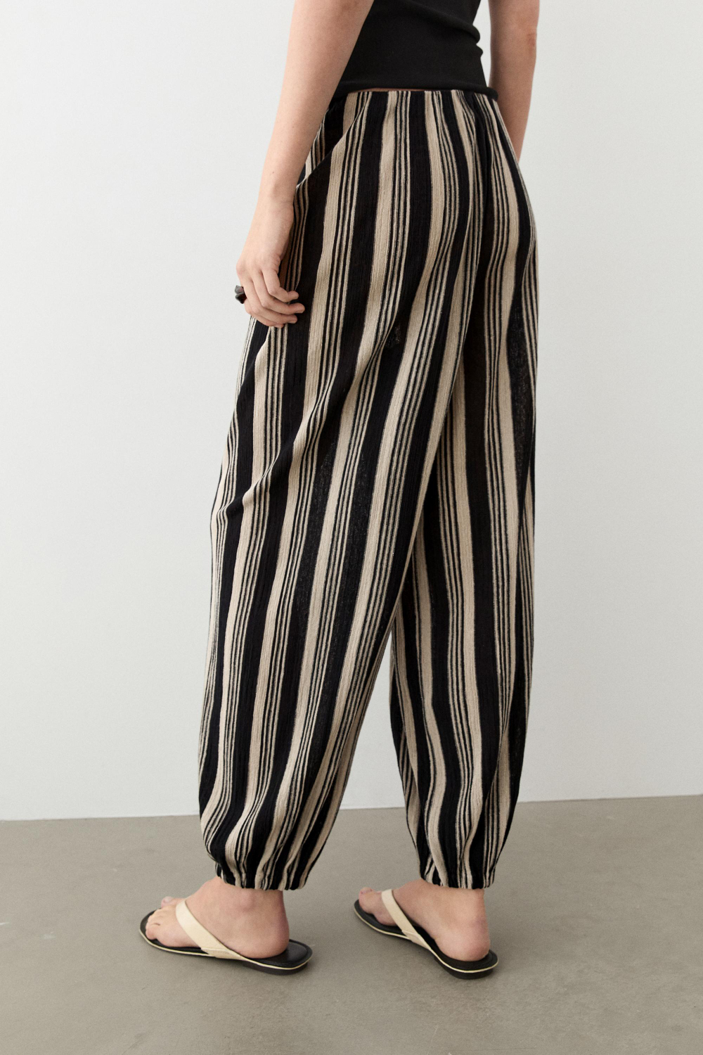 Massimo Dutti Шаровары в полоску для total look, черный