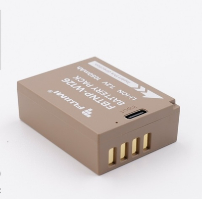 Аккумулятор для цифровых фото и видеокамер с портом USB-C Fujimi FBTNP-W126M (1050 mAh)