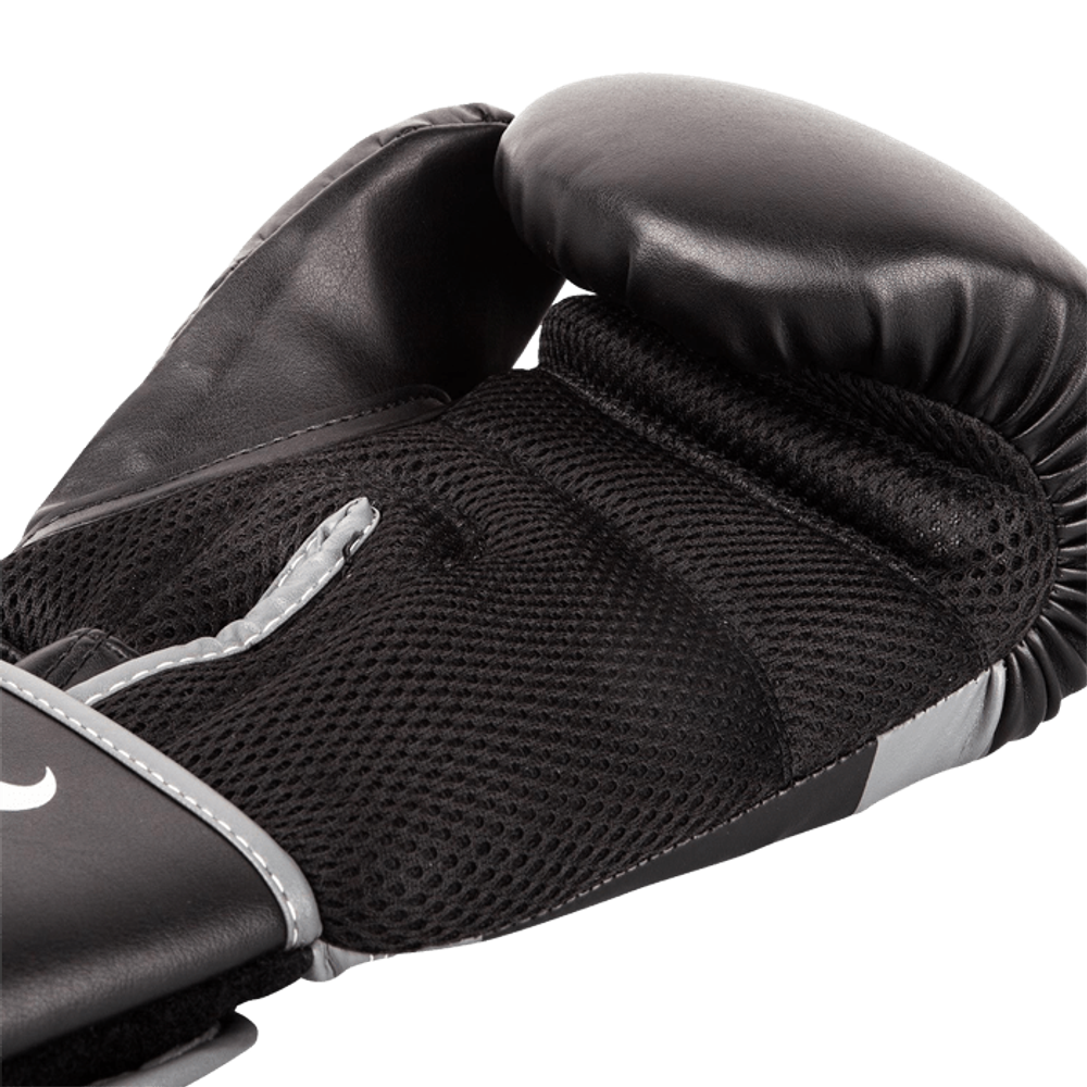Боксерские перчатки Ringhorns Charger Black\Grey