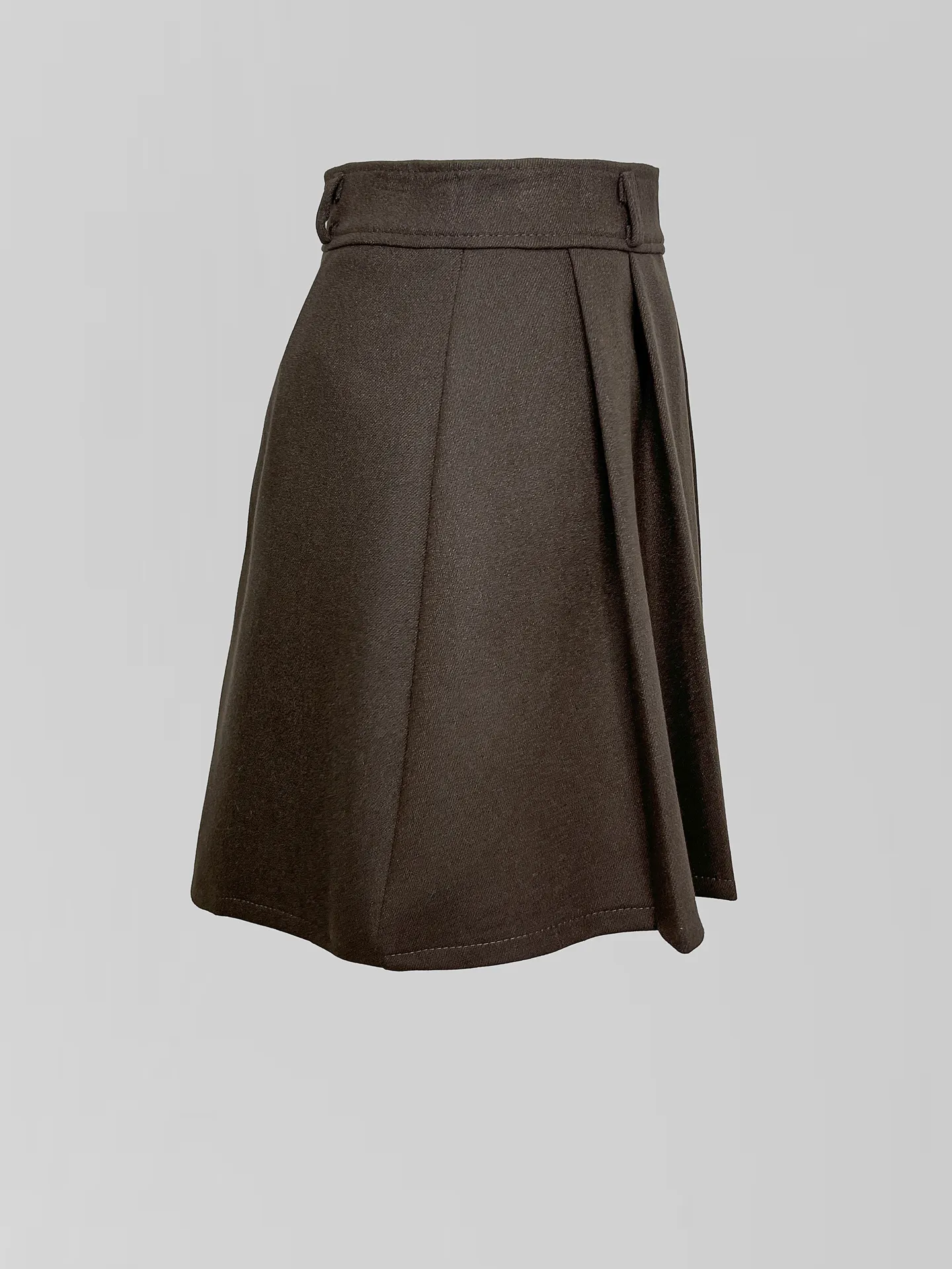 Юбка JN 8680 однотонная плиссированная с шортиками