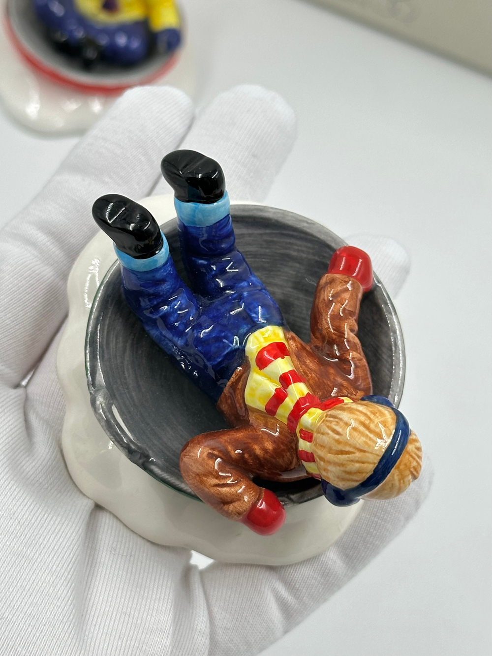 Набор фигурок «Катание с горки» Department 56