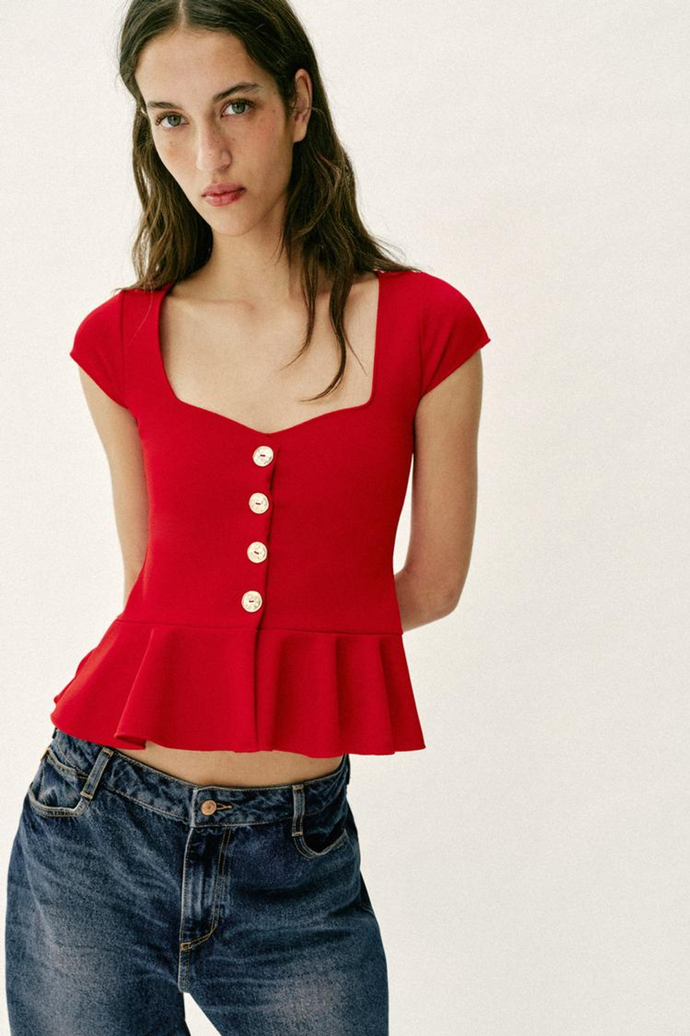 ZARA ТОП С БАСКОЙ И ПУГОВИЦАМИ, КРАСНЫЙ