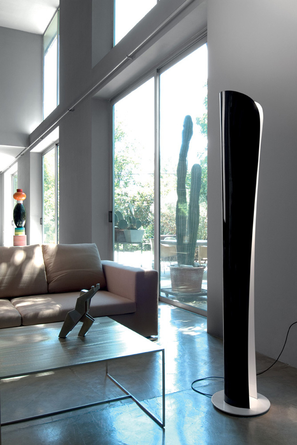 Напольный дизайнерский светильник Cadmo by Artemide