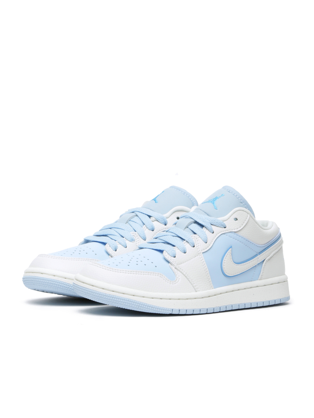 Женские Кроссовки Jordan 1 Low Se Reverse Ice Blue (W)