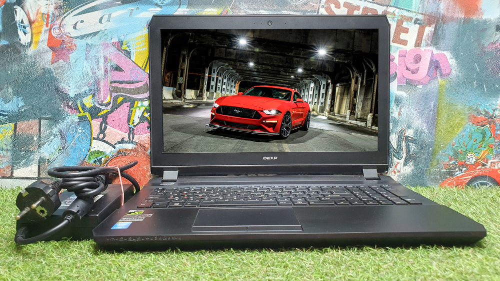 Ноутбук DEXP i7/16Gb/GTX 970M 3Gb/4K